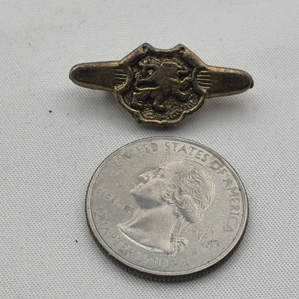 Vintage Rampant Lion Scotland Motif Lapel Hat Pin